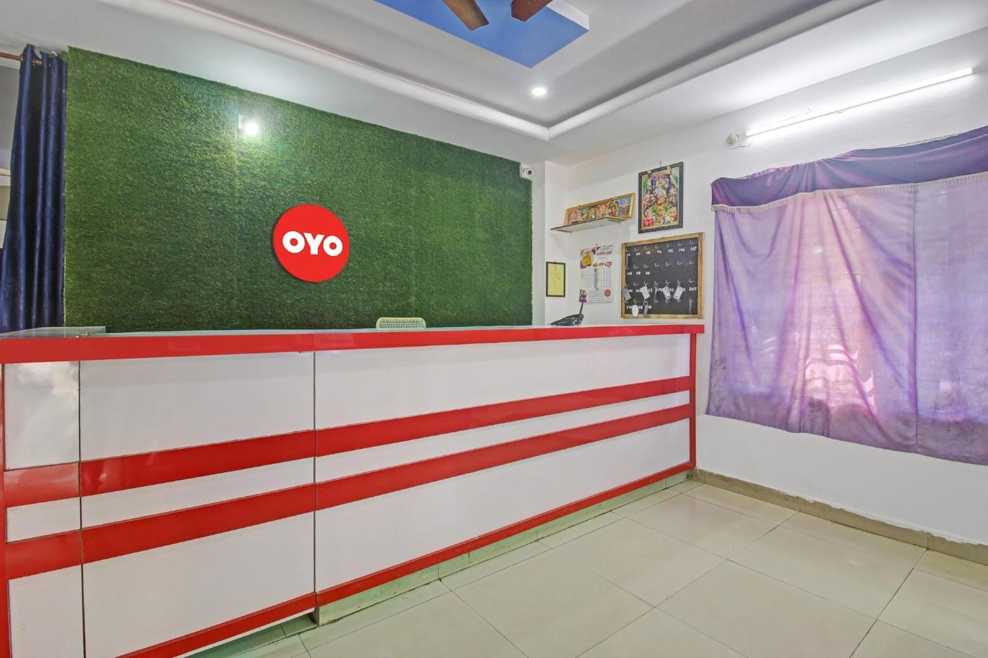 Hotel O Satya Inn Karimnagar Buitenkant foto
